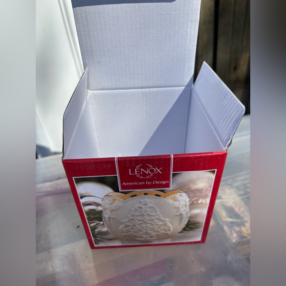 Lenox American By Design Merry Lights Cream and Gold Accent Candle Holder - Picture 2 of 4